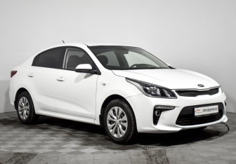 Подержанный автомобиль Kia Rio Sedan 2017 года (3 фото)