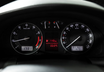 Подержанный автомобиль Skoda Superb Sedan 2007 года (12 фото)