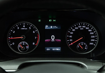 Подержанный автомобиль Kia K5 2021 года (12 фото)