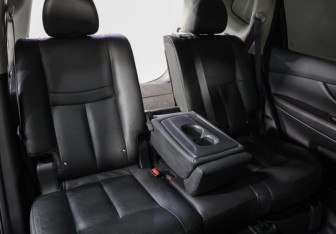 Подержанный автомобиль Nissan X-Trail 2016 года (27 фото)