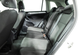 Подержанный автомобиль Volkswagen Tiguan 2021 года (10 фото)
