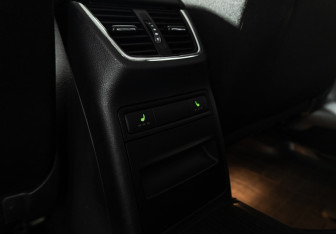 Подержанный автомобиль Skoda Octavia Liftback 2016 года (17 фото)