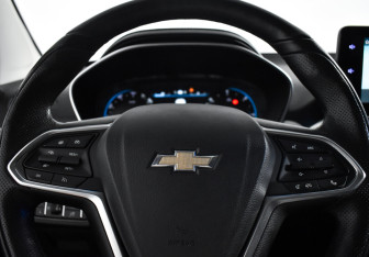 Подержанный автомобиль Chevrolet Captiva 2022 года (19 фото)