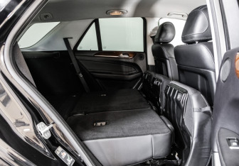 Подержанный автомобиль Mercedes-Benz GLE 2016 года (27 фото)