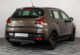 Подержанный автомобиль Peugeot 3008 2014 года (5 фото)