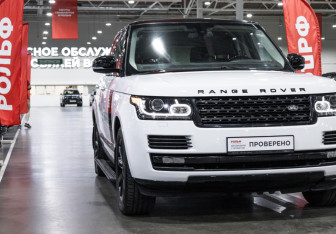 Подержанный автомобиль Land Rover Range Rover 2013 года (4 фото)