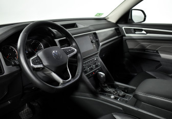 Подержанный автомобиль Volkswagen Atlas 2021 года (9 фото)