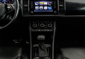 Подержанный автомобиль Skoda Kodiaq 2021 года (15 фото)