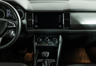 Подержанный автомобиль Skoda Kodiaq 2017 года (14 фото)