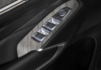 Подержанный автомобиль Tank 500 2023 года (11 фото)