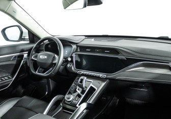 Подержанный автомобиль Geely Atlas Pro 2023 года (9 фото)