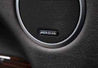 Подержанный автомобиль Land Rover Range Rover 2017 года (26 фото)