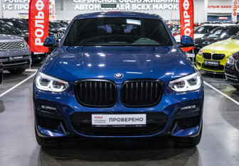 Подержанный автомобиль BMW X4 2019 года (4 фото)