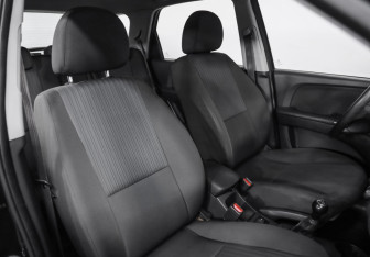 Подержанный автомобиль Kia Sportage 2009 года (18 фото)