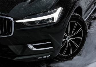 Подержанный автомобиль Volvo XC60 2021 года (4 фото)