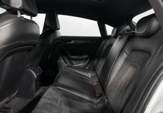 Подержанный автомобиль Audi S5 Liftback 2012 года (13 фото)