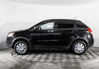 Подержанный автомобиль SsangYong Actyon 2014 года (8 фото)
