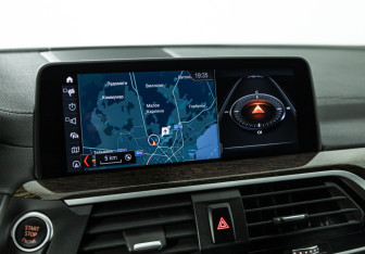 Подержанный автомобиль BMW X4 2019 года (17 фото)