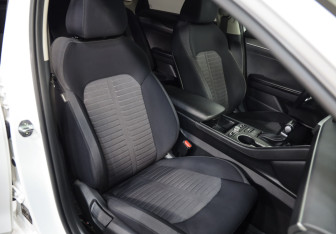 Подержанный автомобиль Kia K5 2020 года (21 фото)