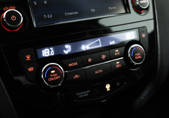 Подержанный автомобиль Nissan Qashqai 2018 года (16 фото)