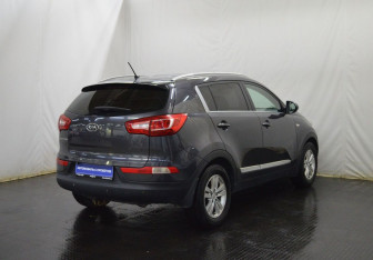 Подержанный автомобиль Kia Sportage 2012 года (5 фото)