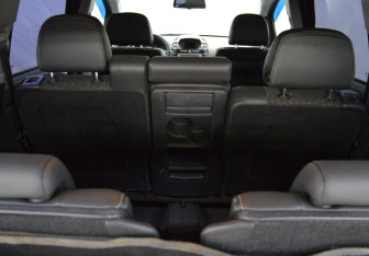 Подержанный автомобиль Opel Zafira Compactvan 2011 года (15 фото)