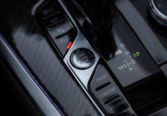 Подержанный автомобиль BMW X5 2019 года (22 фото)