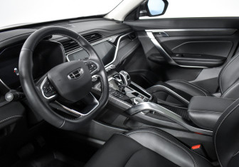 Подержанный автомобиль Geely Atlas Pro 2023 года (9 фото)