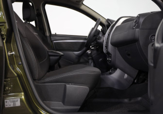 Подержанный автомобиль Renault Duster 2018 года (19 фото)