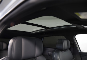 Подержанный автомобиль Jaecoo J7 2024 года (31 фото)