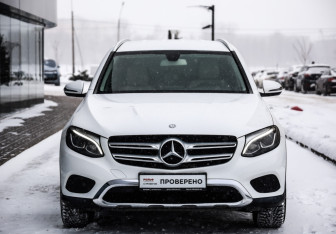 Подержанный автомобиль Mercedes-Benz GLC Coupe 2016 года (3 фото)