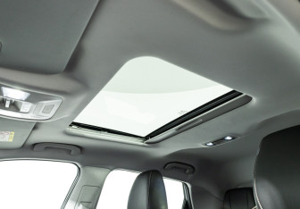 Подержанный автомобиль Omoda C5 2024 года (18 фото)