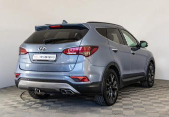 Подержанный автомобиль Hyundai Santa Fe 2015 года (5 фото)