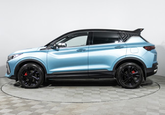 Подержанный автомобиль Geely Coolray 2023 года (8 фото)