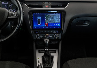 Подержанный автомобиль Skoda Octavia Liftback 2013 года (14 фото)
