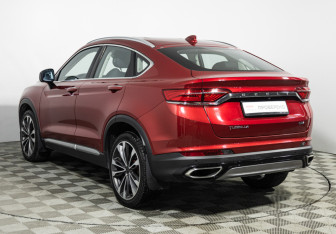 Подержанный автомобиль Geely Tugella 2021 года (7 фото)