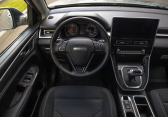 Подержанный автомобиль Haval M6 2023 года (12 фото)