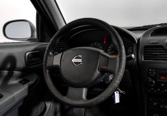 Подержанный автомобиль Nissan Almera Classic 2007 года (15 фото)