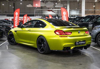 Подержанный автомобиль BMW M6 Coupe 2013 года (59 фото)