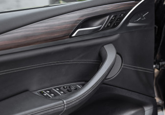Подержанный автомобиль BMW X3 2019 года (26 фото)