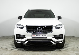 Подержанный автомобиль Volvo XC90 2017 года (2 фото)