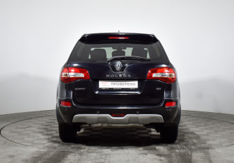Подержанный автомобиль Renault Koleos 2013 года (6 фото)
