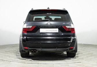Подержанный автомобиль BMW X3 2009 года (6 фото)