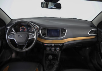 Подержанный автомобиль LADA (ВАЗ) Vesta Sedan 2023 года (12 фото)