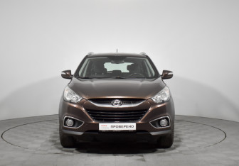 Подержанный автомобиль Hyundai ix35 2010 года (2 фото)