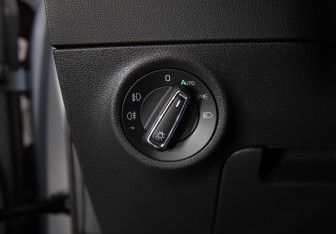 Подержанный автомобиль Skoda Karoq 2020 года (16 фото)