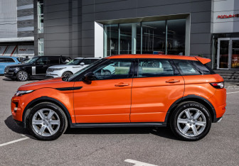 Подержанный автомобиль Land Rover Range Rover Evoque 2014 года (10 фото)