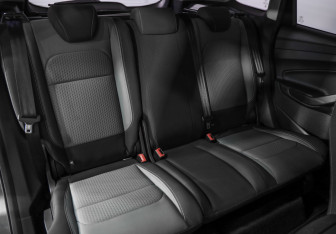 Подержанный автомобиль Ford Kuga 2017 года (21 фото)