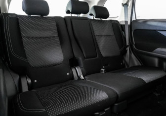 Подержанный автомобиль Honda Accord Sedan 2013 года (20 фото)