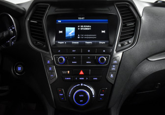 Подержанный автомобиль Hyundai Santa Fe 2018 года (17 фото)